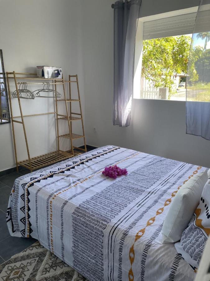 Bungalow De Rose Petit-Canal Экстерьер фото